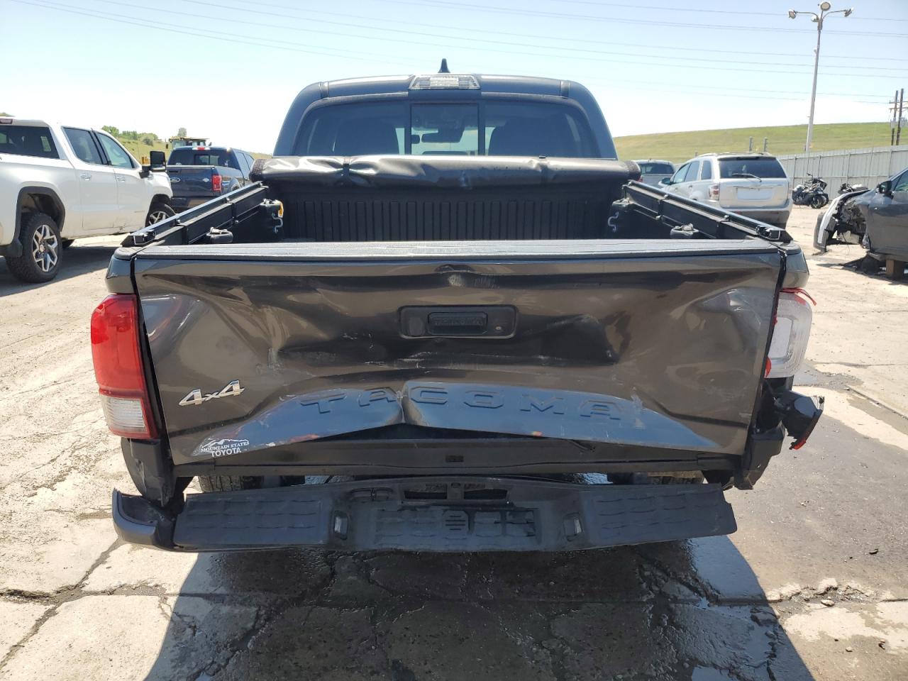 2022 Toyota Tacoma Double Cab VIN: 3TMCZ5AN5NM478302 Lot: 61049015