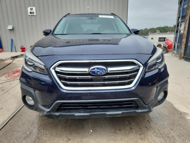  SUBARU OUTBACK 2018 Granatowy