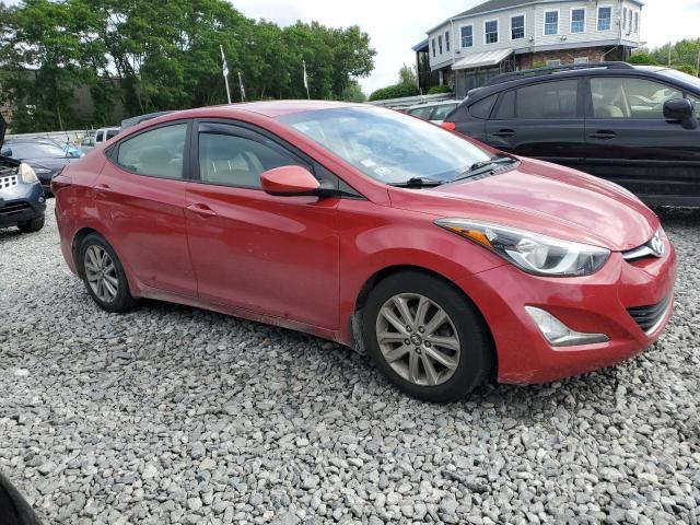  HYUNDAI ELANTRA 2016 Красный