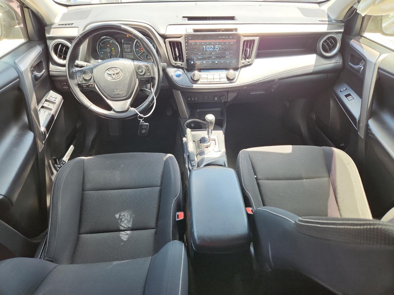 TOYOTA RAV4 2016 VIN JTMRJREV7GD017068 zdjęcie 8