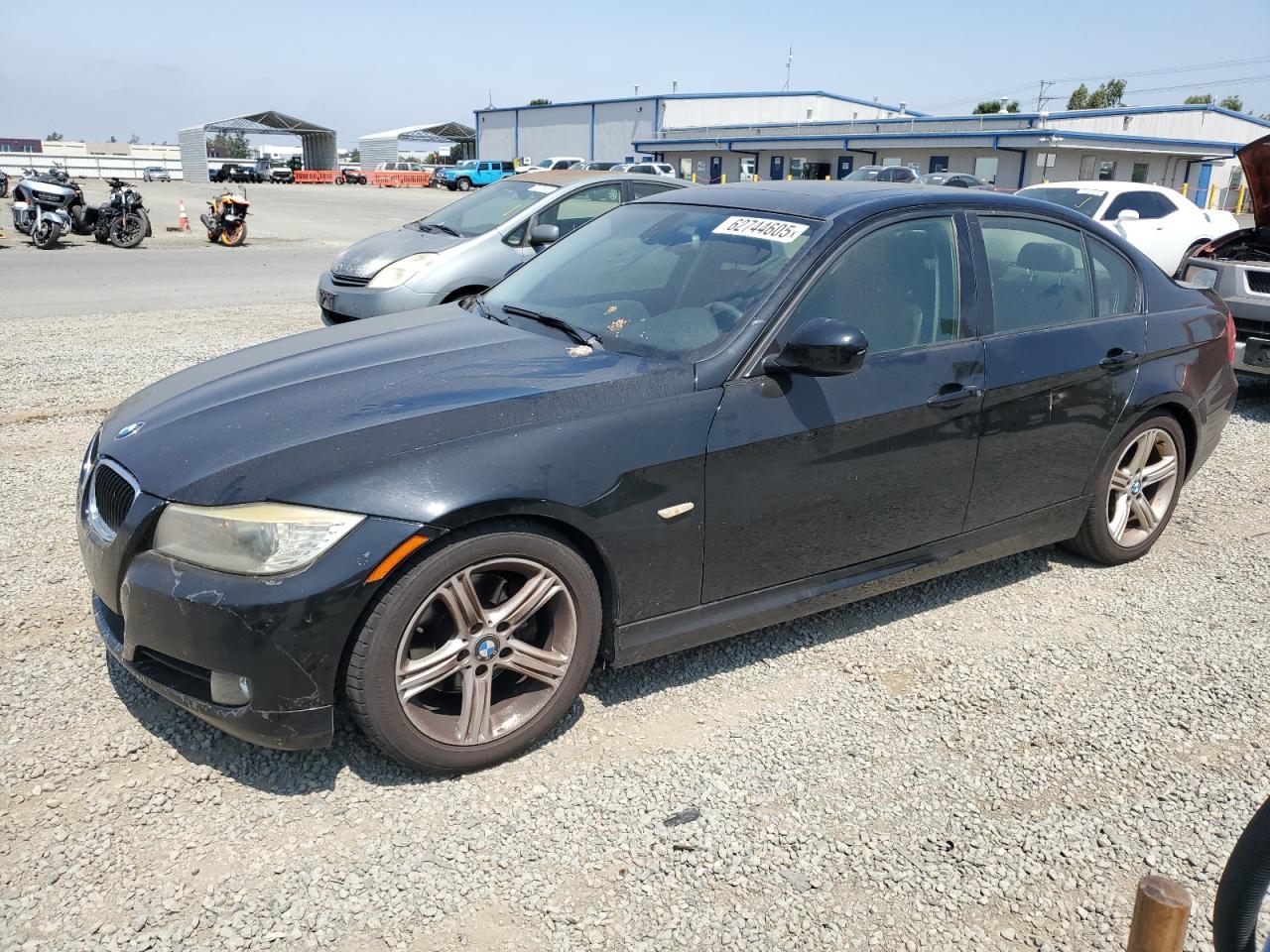 BMW 3 SERIES 2011 VIN WBAPH5G54BNM76616