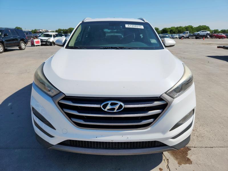 Parquets HYUNDAI TUCSON 2016 Biały