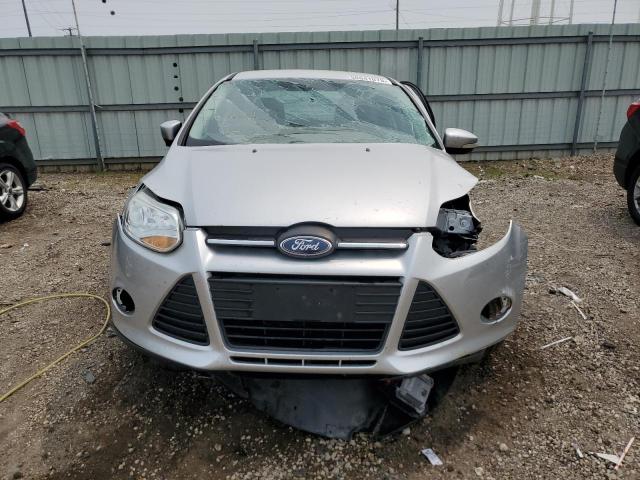  FORD FOCUS 2014 Srebrny
