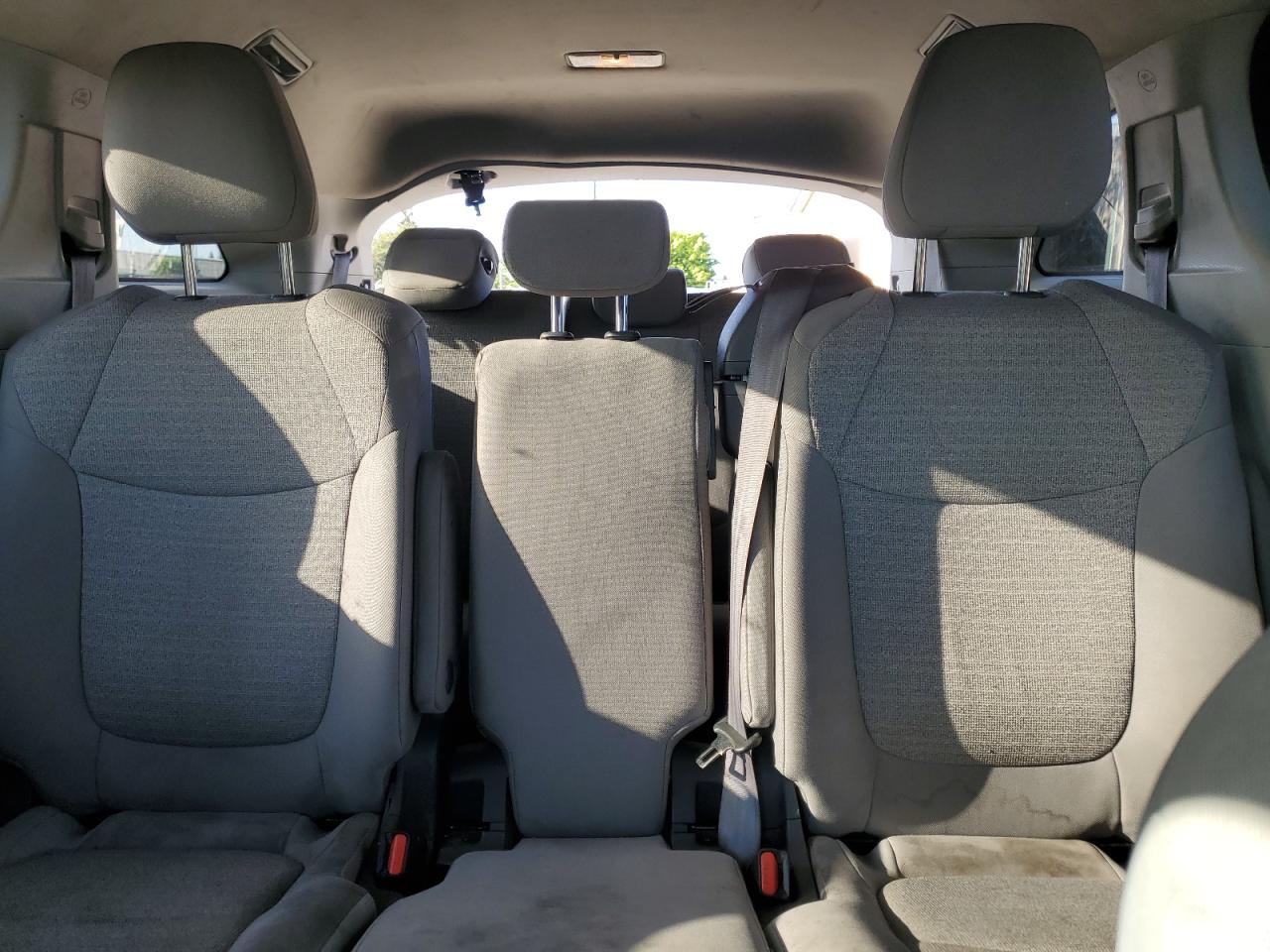 2021 Toyota Sienna Le VIN: 5TDKRKECXMS023205 Lot: 60439955