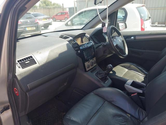 2005 VAUXHALL ZAFIRA LIF