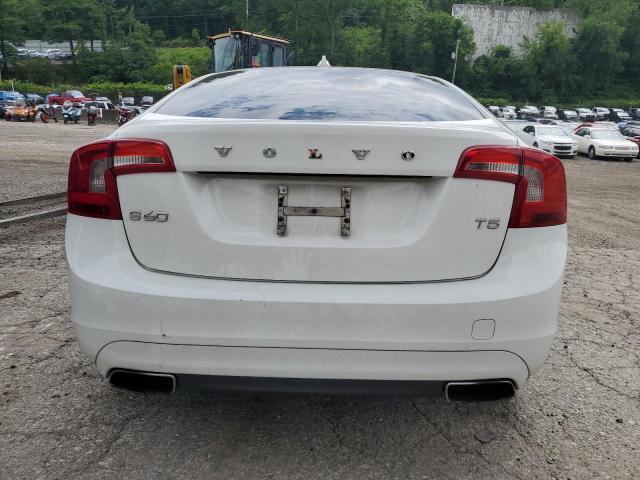 Sedans VOLVO S60 2014 White