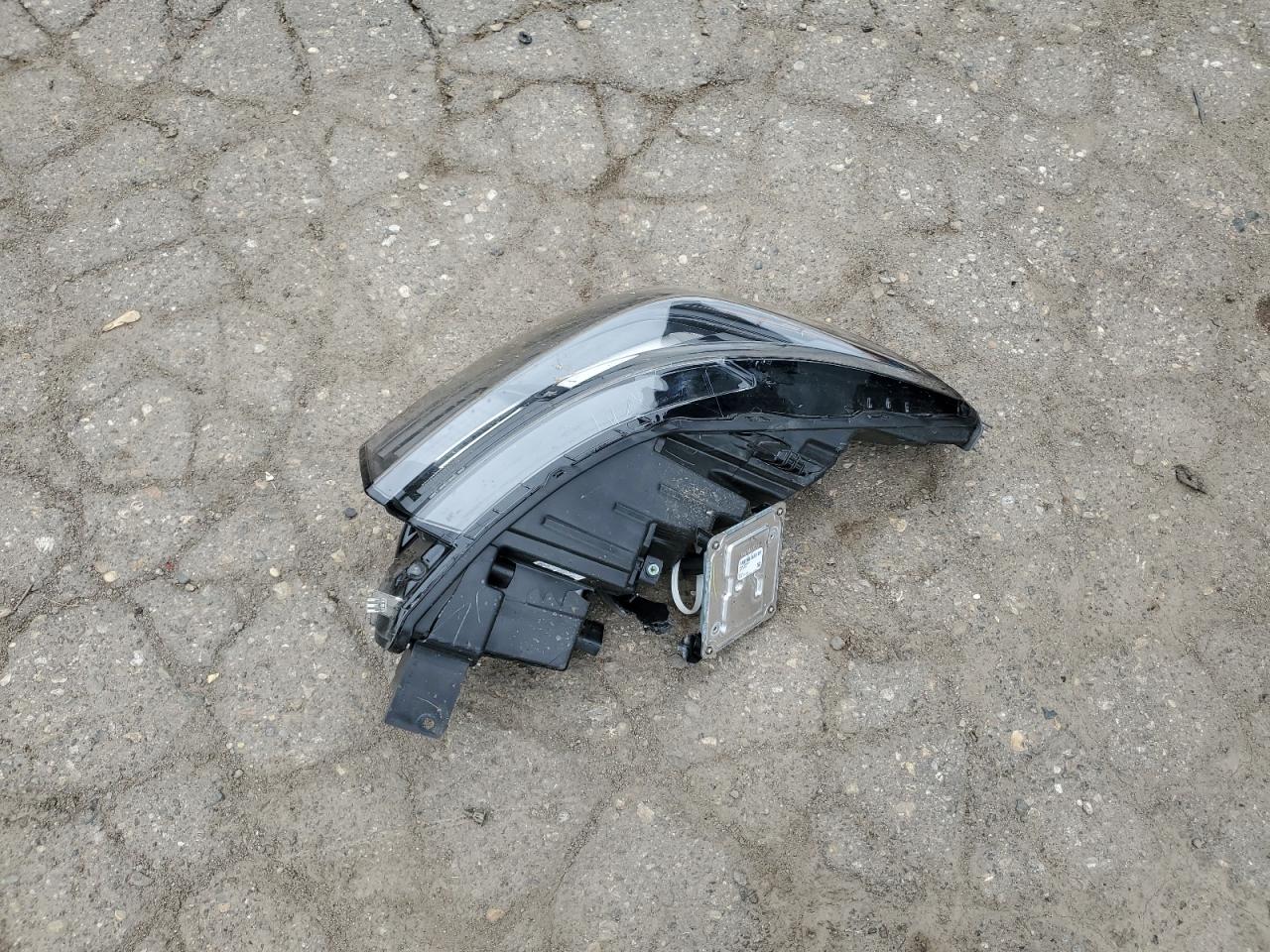 2025 Ford Explorer St-Line VIN: 1FMUK8KH0SGB38060 Lot: 61137525