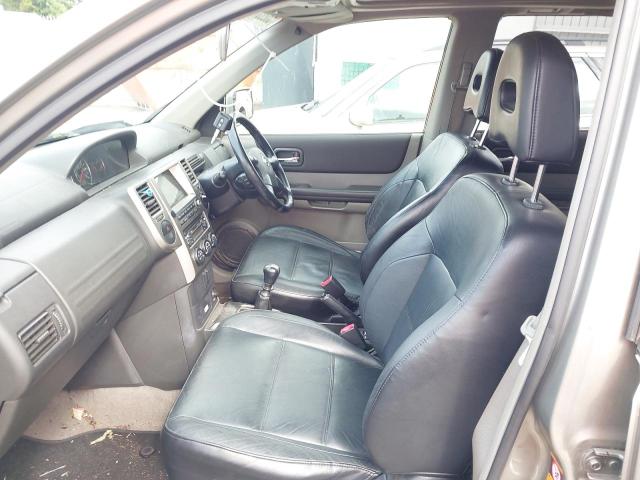 2006 NISSAN X-TRAIL AV