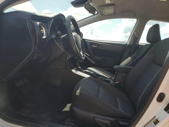 Sedans TOYOTA COROLLA 2017 Biały