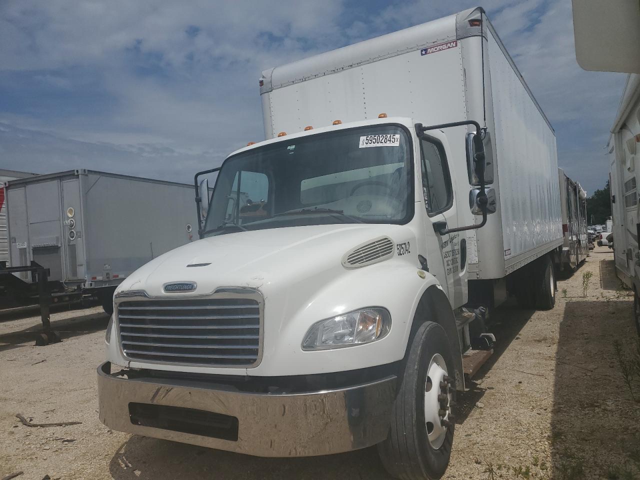 2014 Freightliner M2 106 Medium Duty for Sale in Kansas City, KS - Minor Dent/Scratches