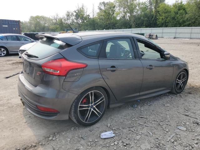 Hatchbacks FORD FOCUS 2015 Gray