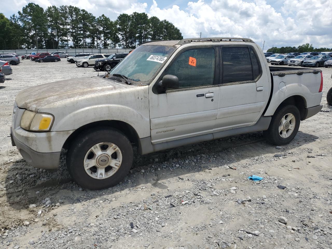 2001 Ford Explorer Sport Trac for Sale in Loganville, GA - Minor Dent/Scratches