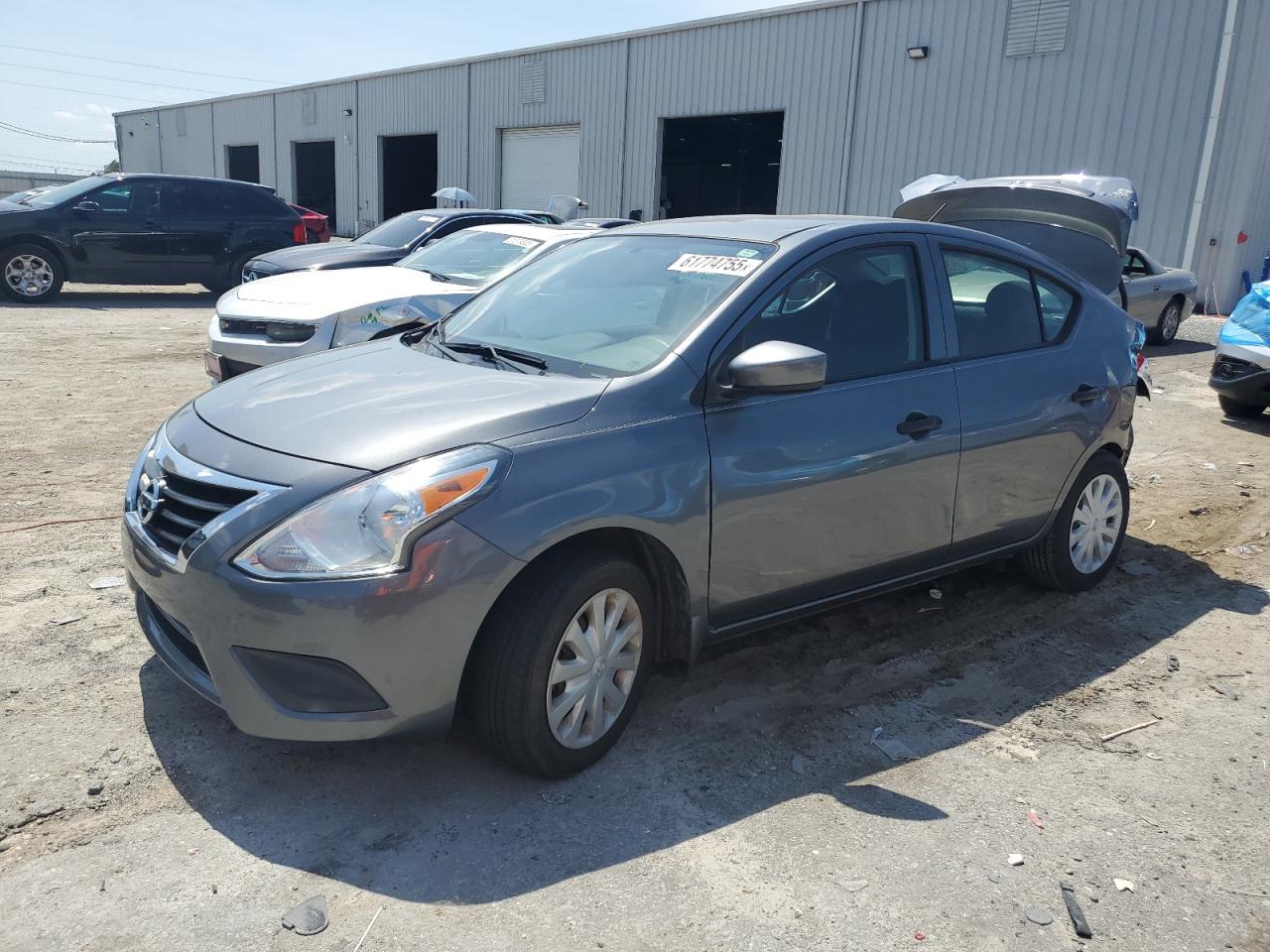 2018 Nissan Versa S იყიდება Jacksonville-ში, FL - Rear End