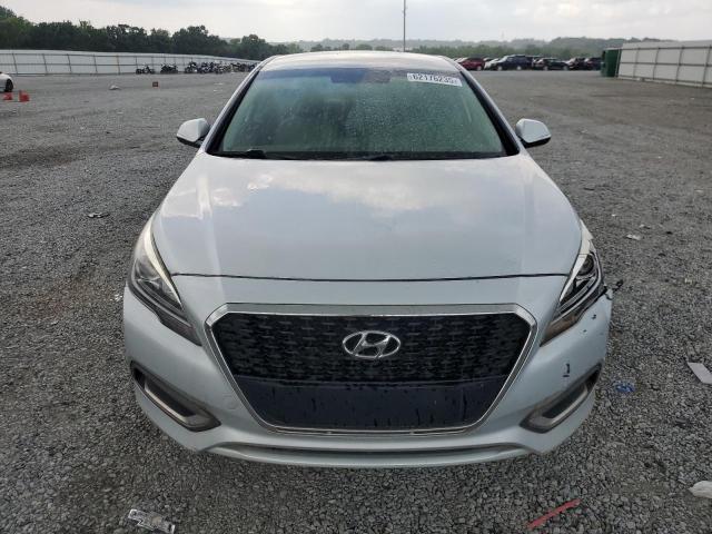  HYUNDAI SONATA 2017 Серебристый