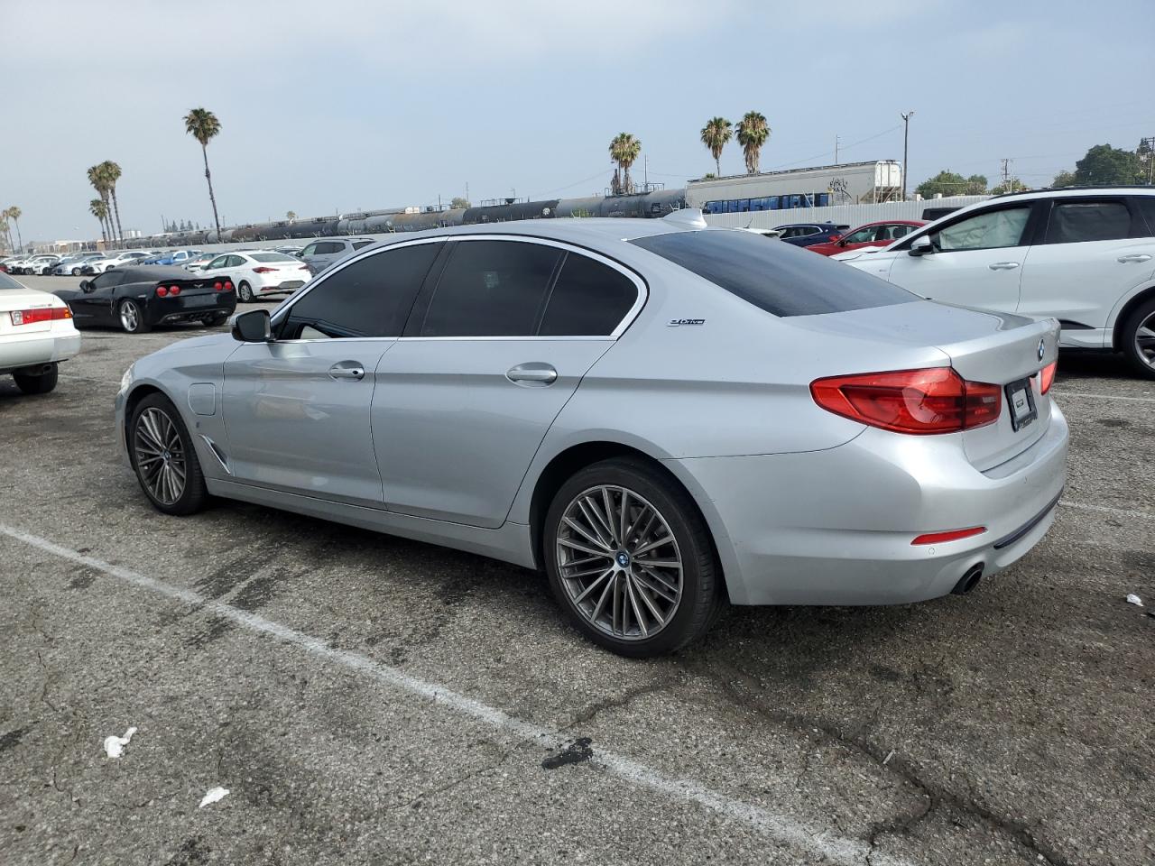 BMW 5 SERIES 2019 VIN WBAJA9C5XKB398545 фото 2