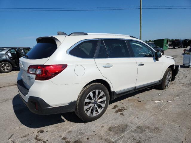  SUBARU OUTBACK 2018 Biały