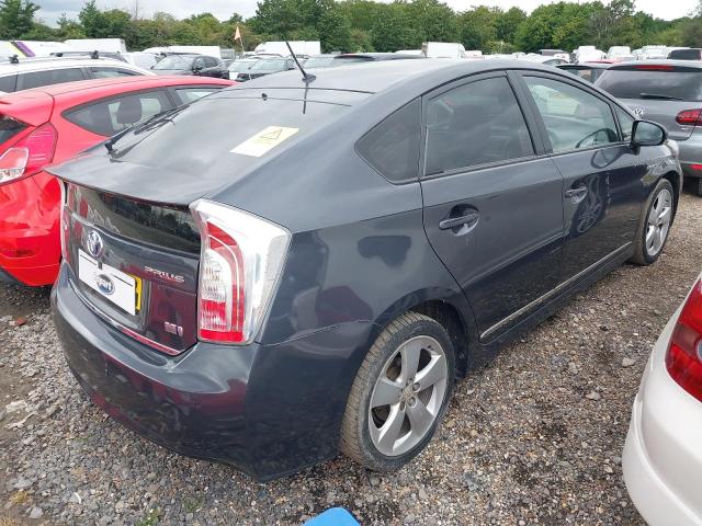 2013 TOYOTA PRIUS T SP
