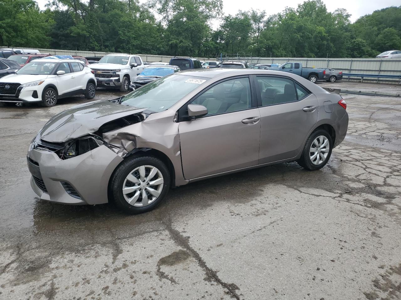2015 Toyota Corolla L на продаже в Ellwood City, PA - Front End