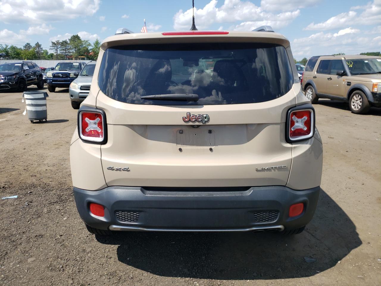 2016 Jeep Renegade Limited VIN: ZACCJBDT1GPC74208 Lot: 62271115