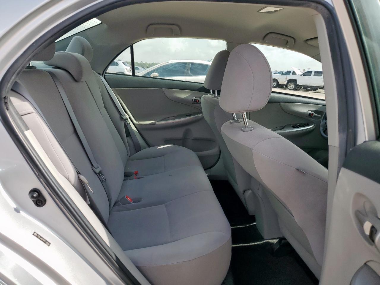 2011 Toyota Corolla Base VIN: JTDBU4EE9B9153919 Lot: 61363095