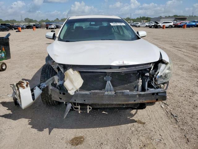 Sedans NISSAN MAXIMA 2014 White