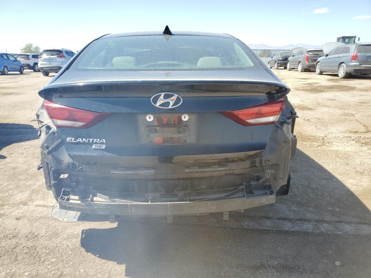 HYUNDAI ELANTRA 2017 VIN KMHD74LF8HU422229 zdjęcie 6