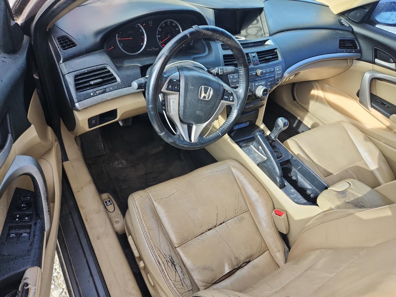 HONDA ACCORD 2010 VIN 1HGCS2A84AA010308 zdjęcie 9