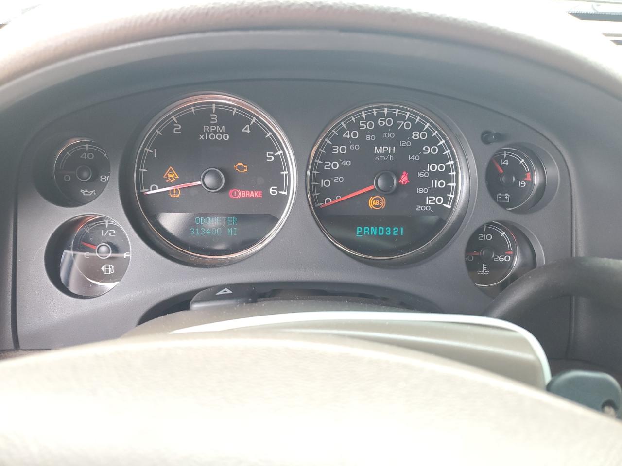 2007 GMC Yukon Xl C1500 VIN: 1GKFC16017R323367 Lot: 62348445