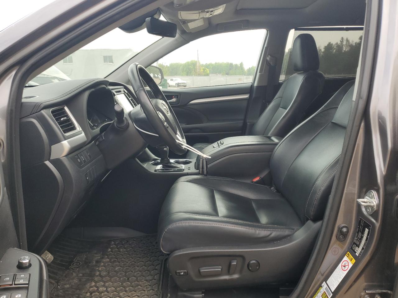 2018 Toyota Highlander Se VIN: 5TDJZRFH1JS542007 Lot: 57506885