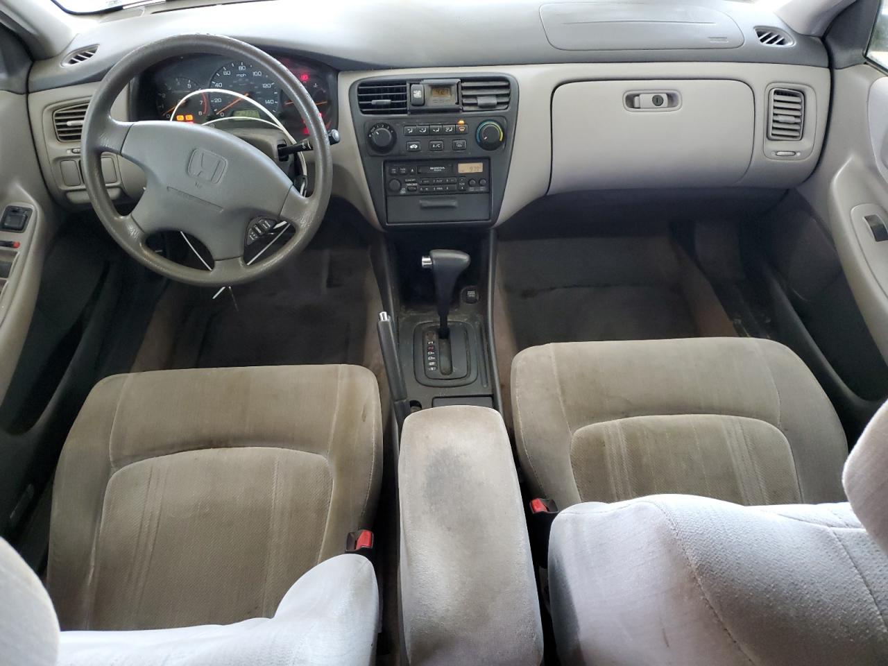 1999 Honda Accord Lx VIN: 1HGCG564XXA013618 Lot: 62064265