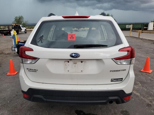  SUBARU FORESTER 2021 Biały