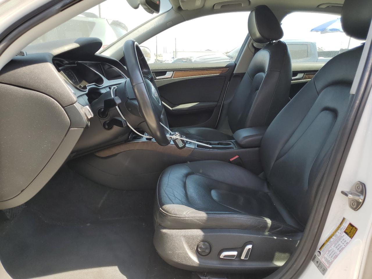 2014 Audi A4 Premium Plus VIN: WAUFFAFL7EA043037 Lot: 62774745