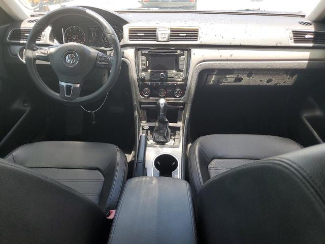  VOLKSWAGEN PASSAT 2015 Biały