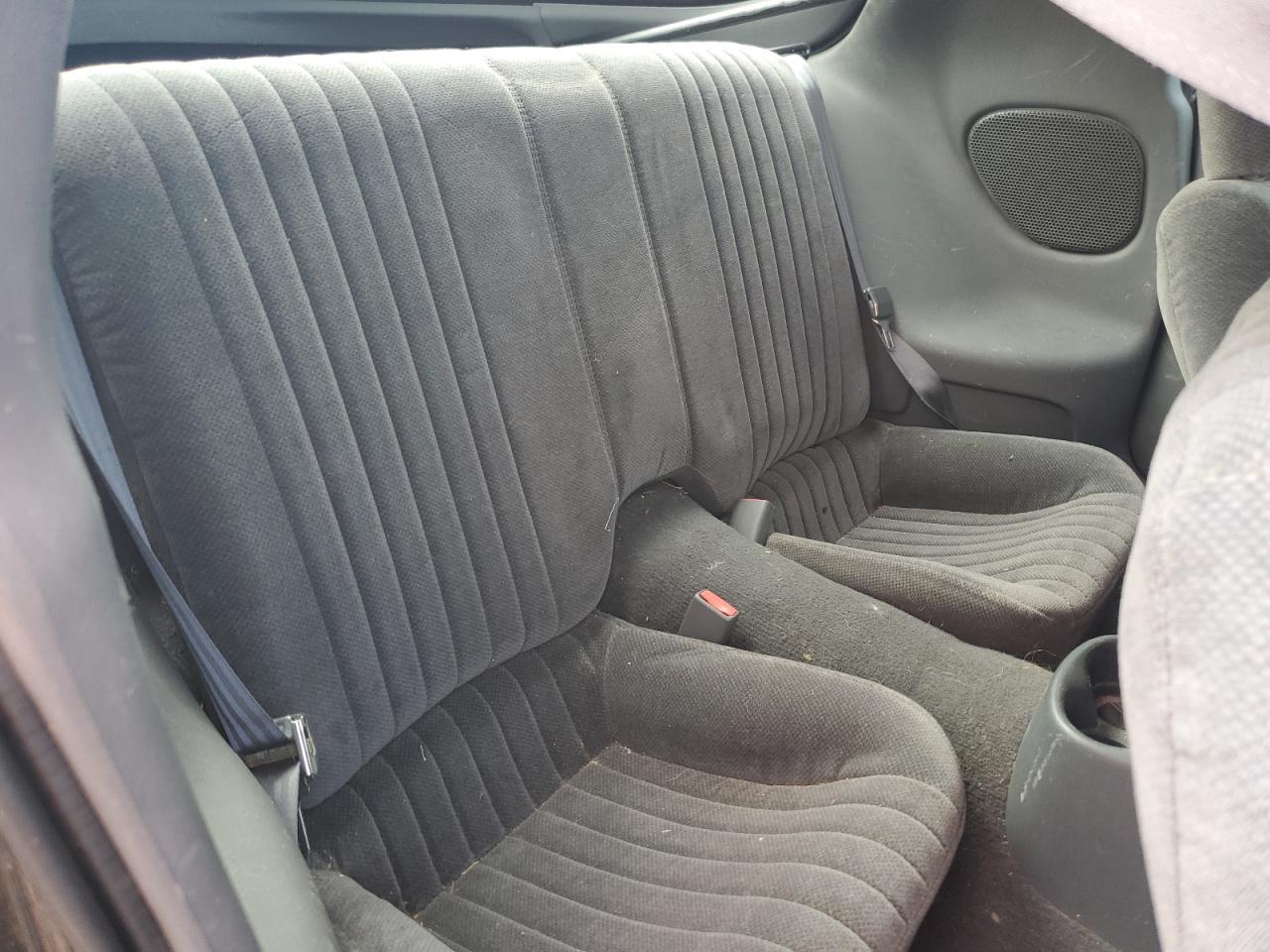 1998 Pontiac Firebird VIN: 2G2FS22K2W2216667 Lot: 63143015