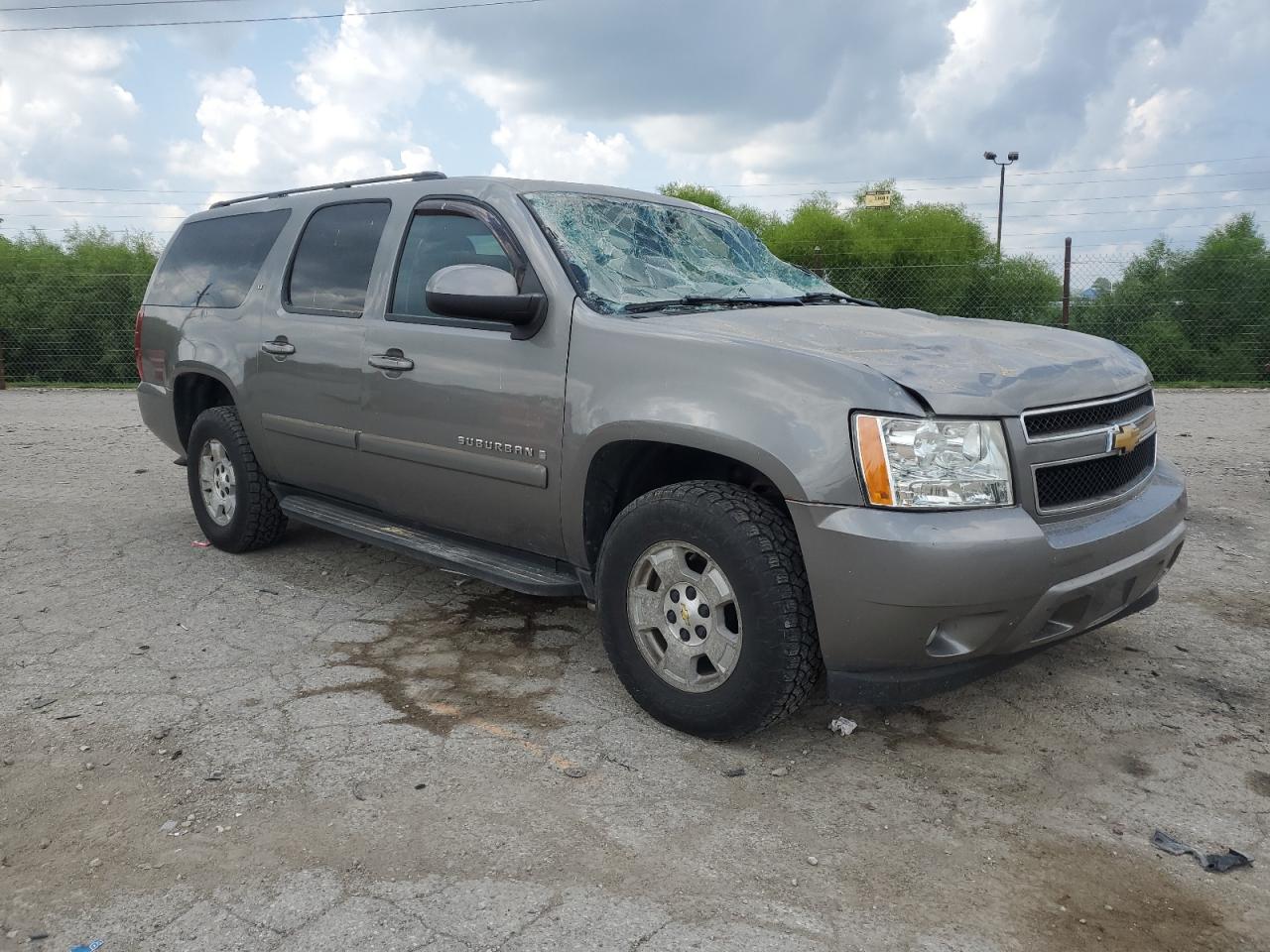 CHEVROLET SUBURBAN 2008 VIN 1GNFK16358J125472 фото 4