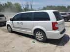 2015 Chrysler Town & Country Touring   na sprzedaż w Franklin, WI - Front End