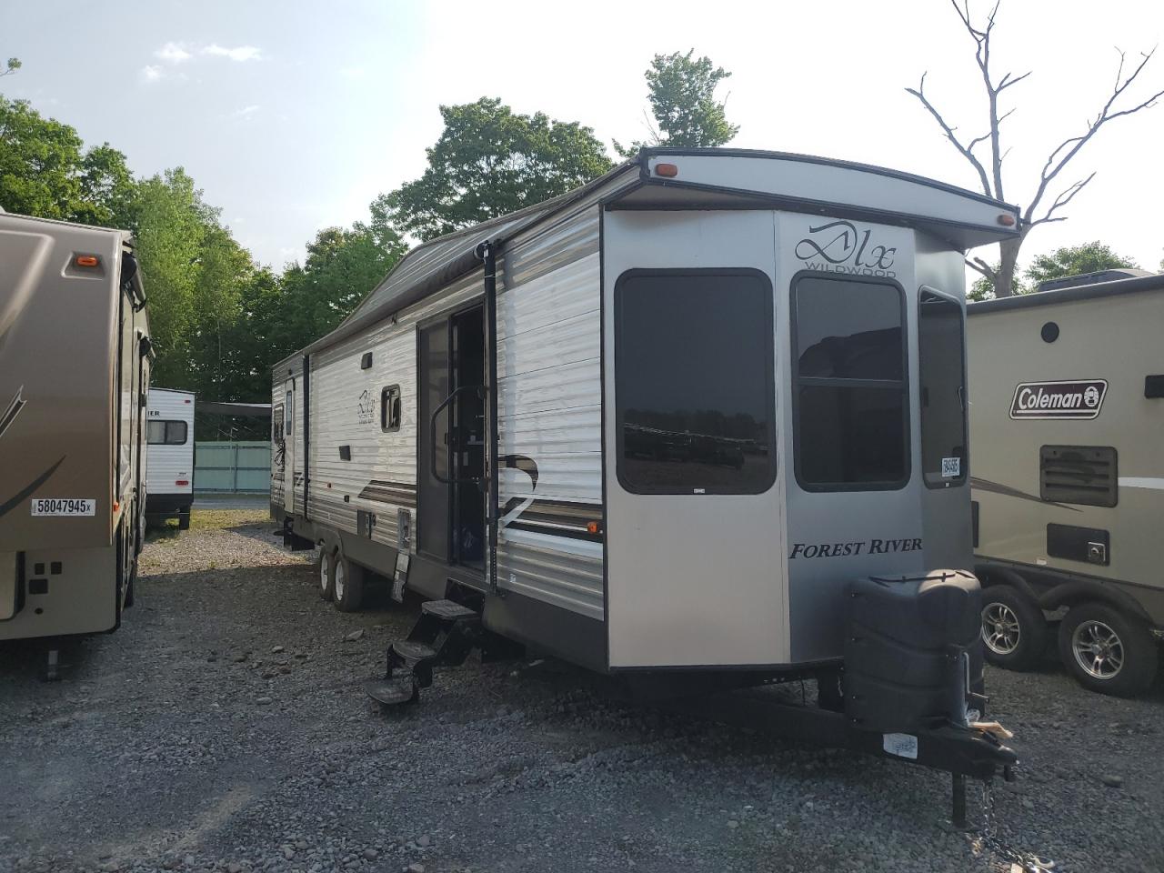 2018 Wildcat Travel Tra for Sale in Central Square, NY - Top/Roof
