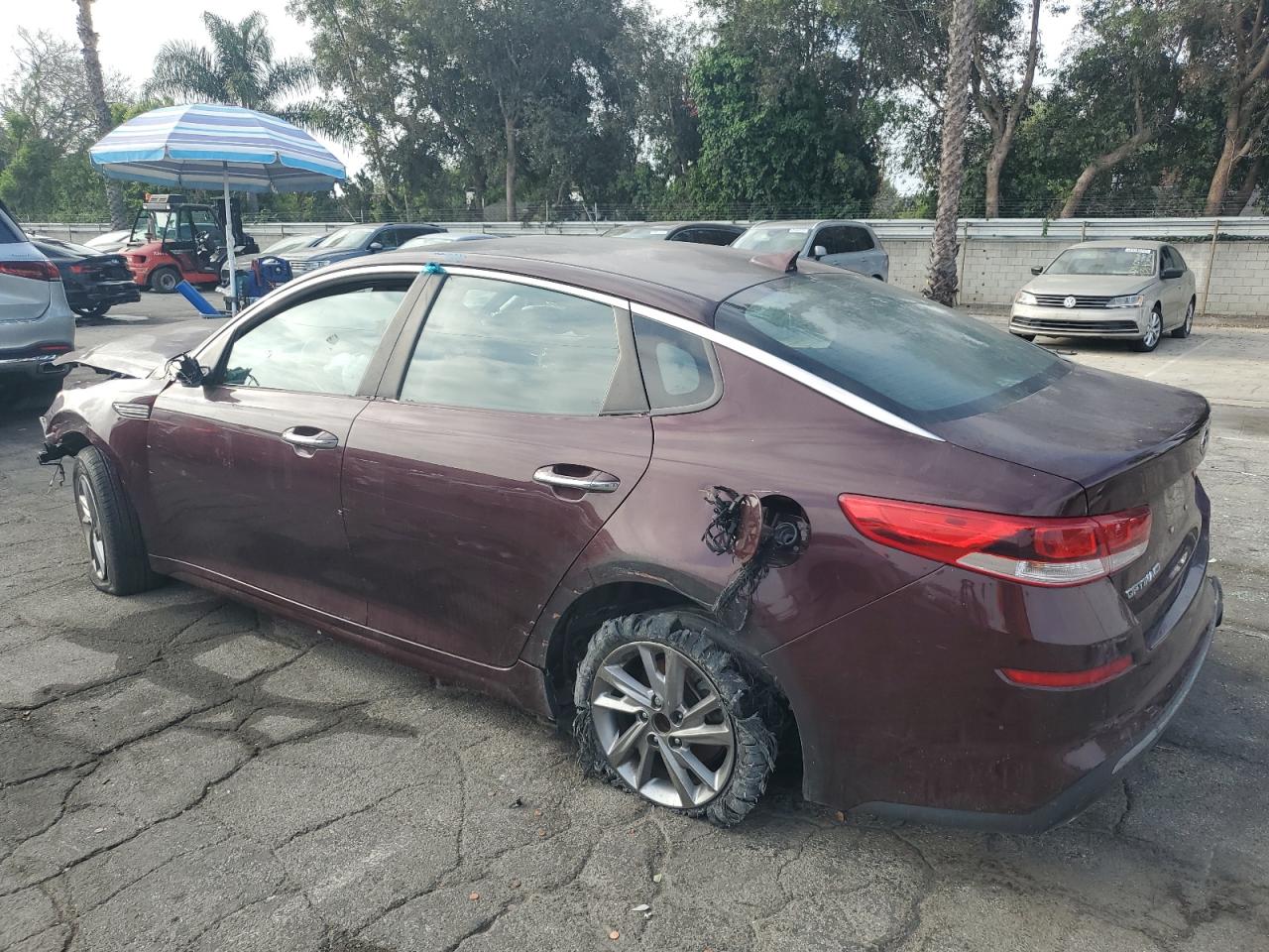 2019 Kia Optima Lx VIN: 5XXGT4L38KG302365 Lot: 59695905