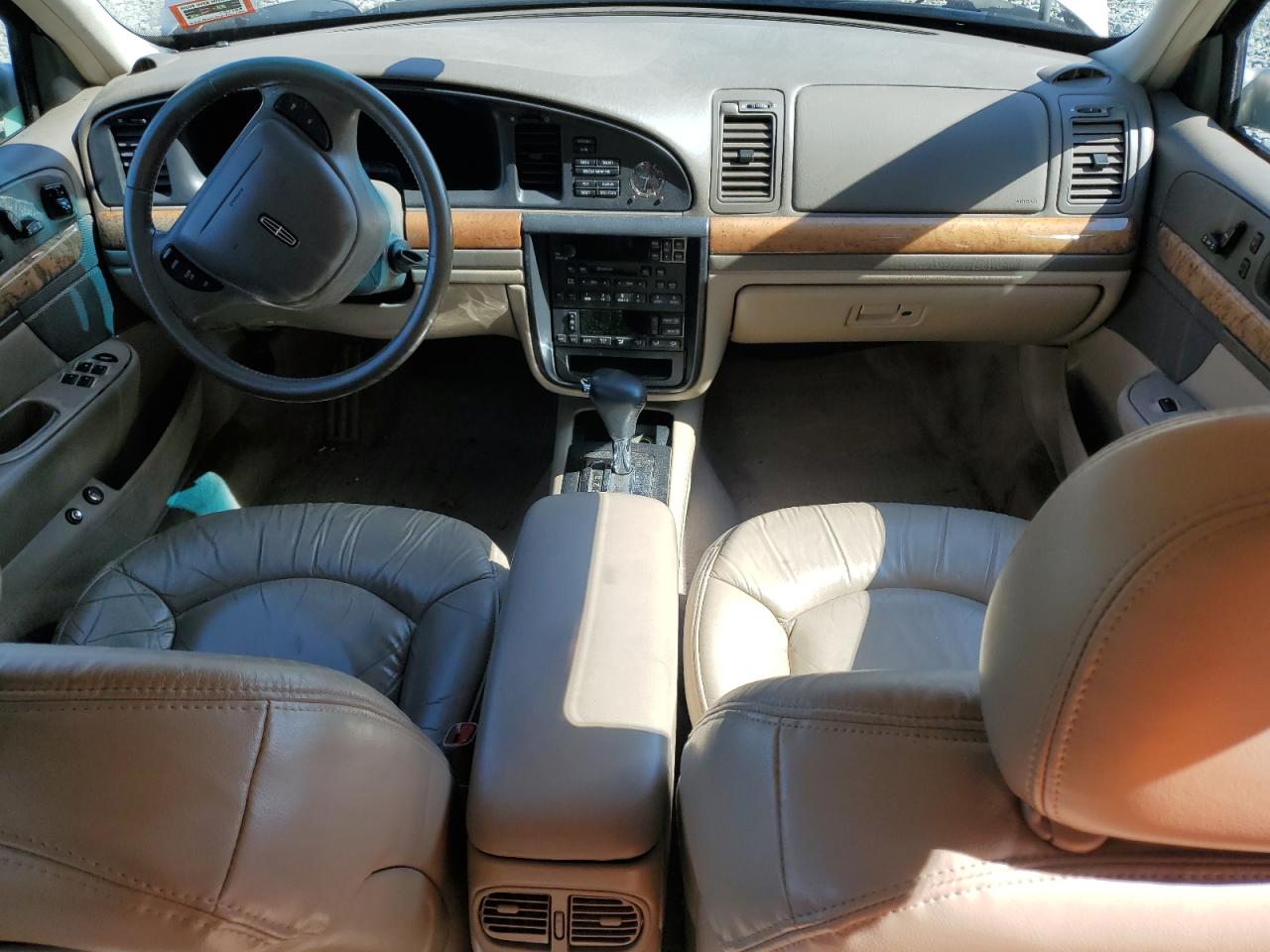 2000 Lincoln Continental VIN: 1LNHM97VXYY789568 Lot: 61431345