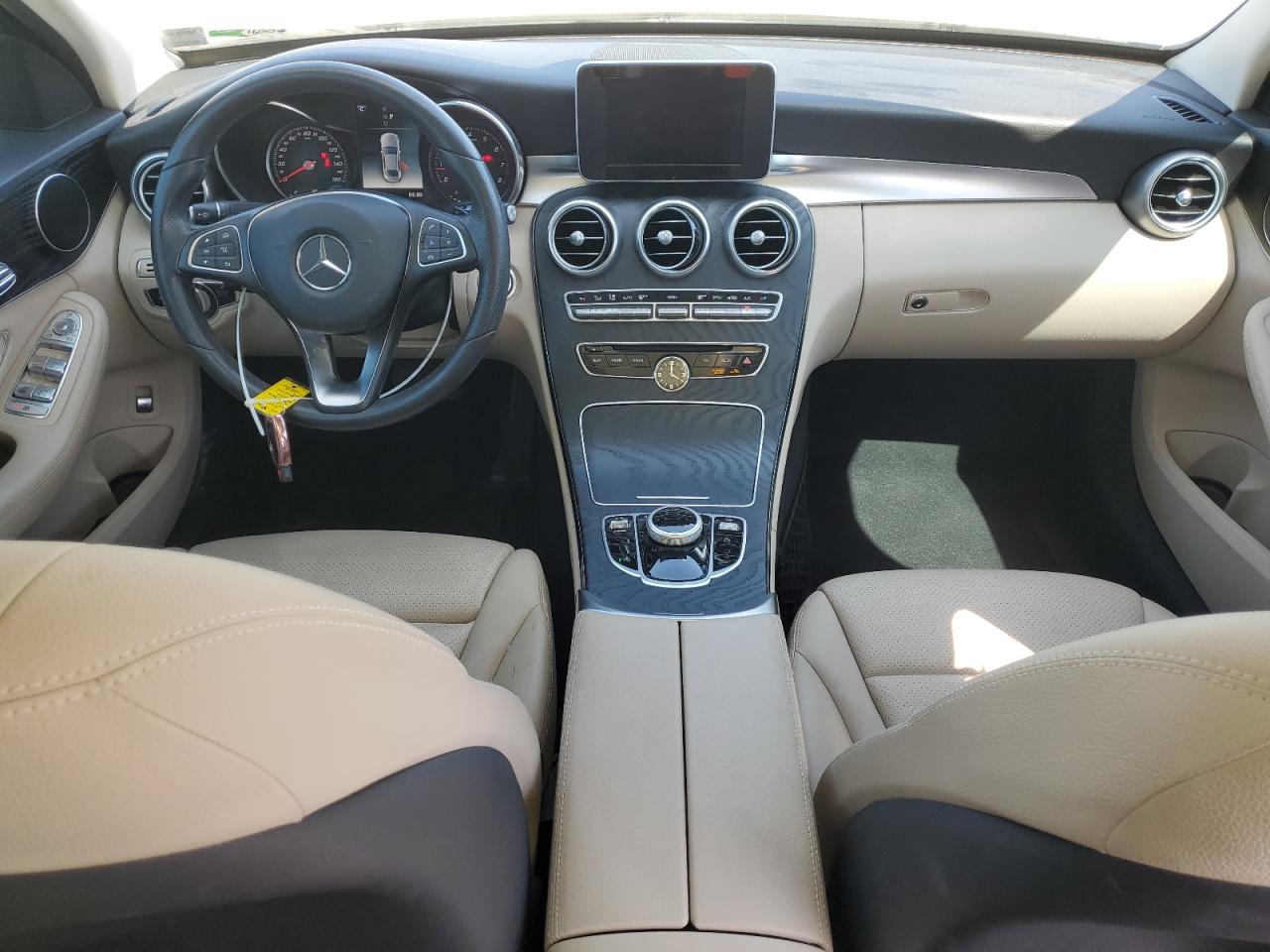 2018 Mercedes-Benz C 300 VIN: WDDWF4JBXJR401087 Lot: 62129625