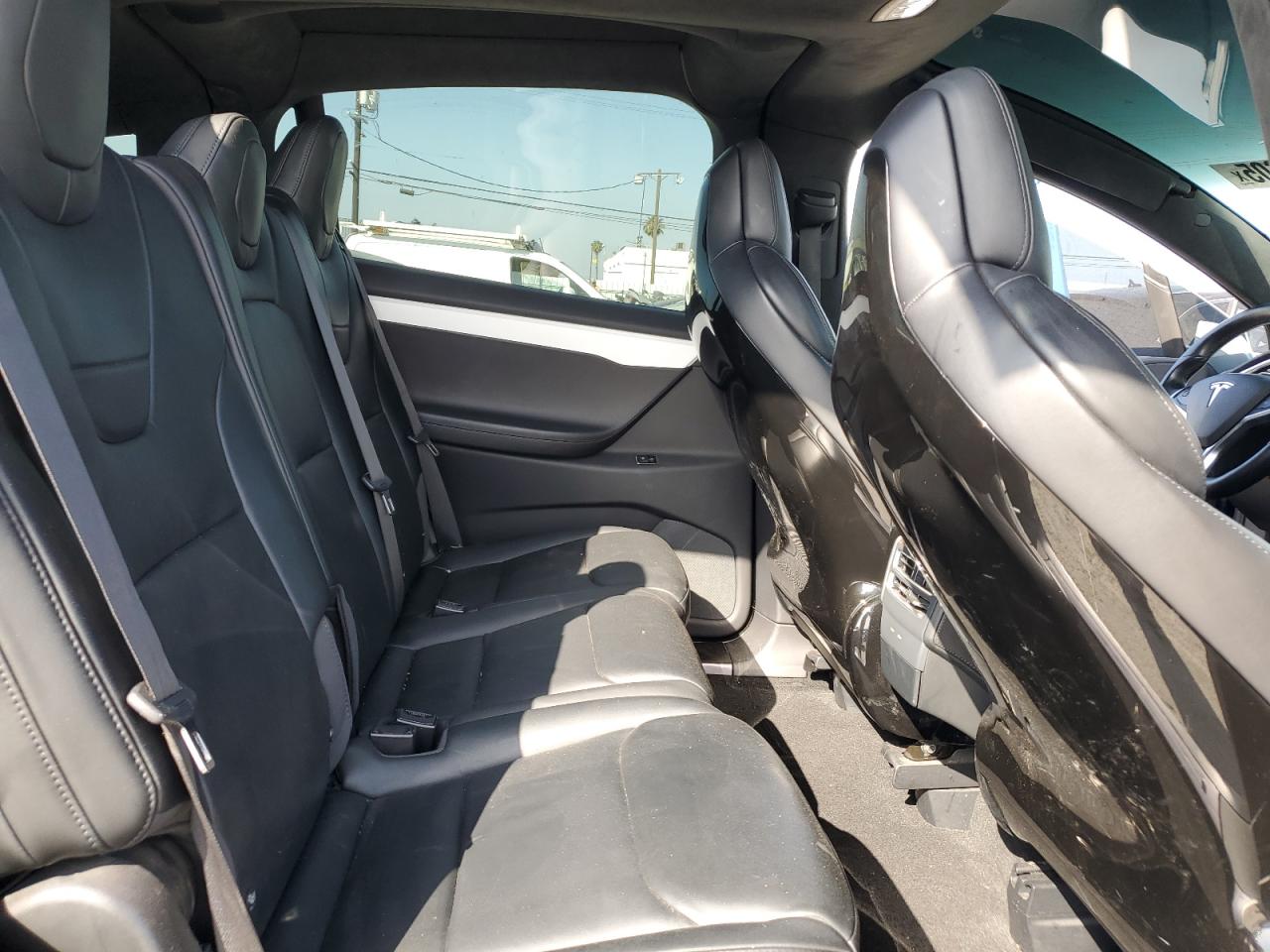 2016 Tesla Model X VIN: 5YJXCDE22GF030216 Lot: 61495605
