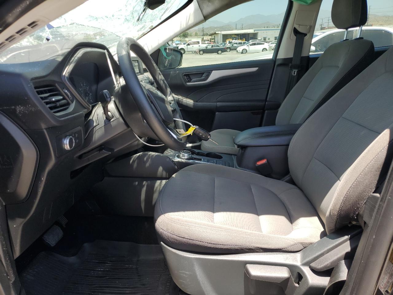 2022 Ford Escape S VIN: 1FMCU9F60NUB62658 Lot: 61087735