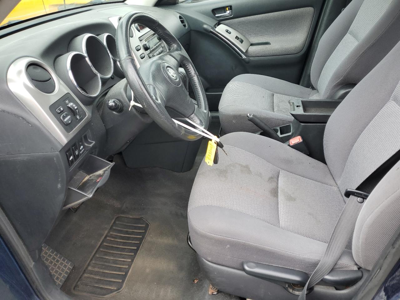 2005 Toyota Corolla Matrix Xr VIN: 2T1KR32E45C325563 Lot: 62763425