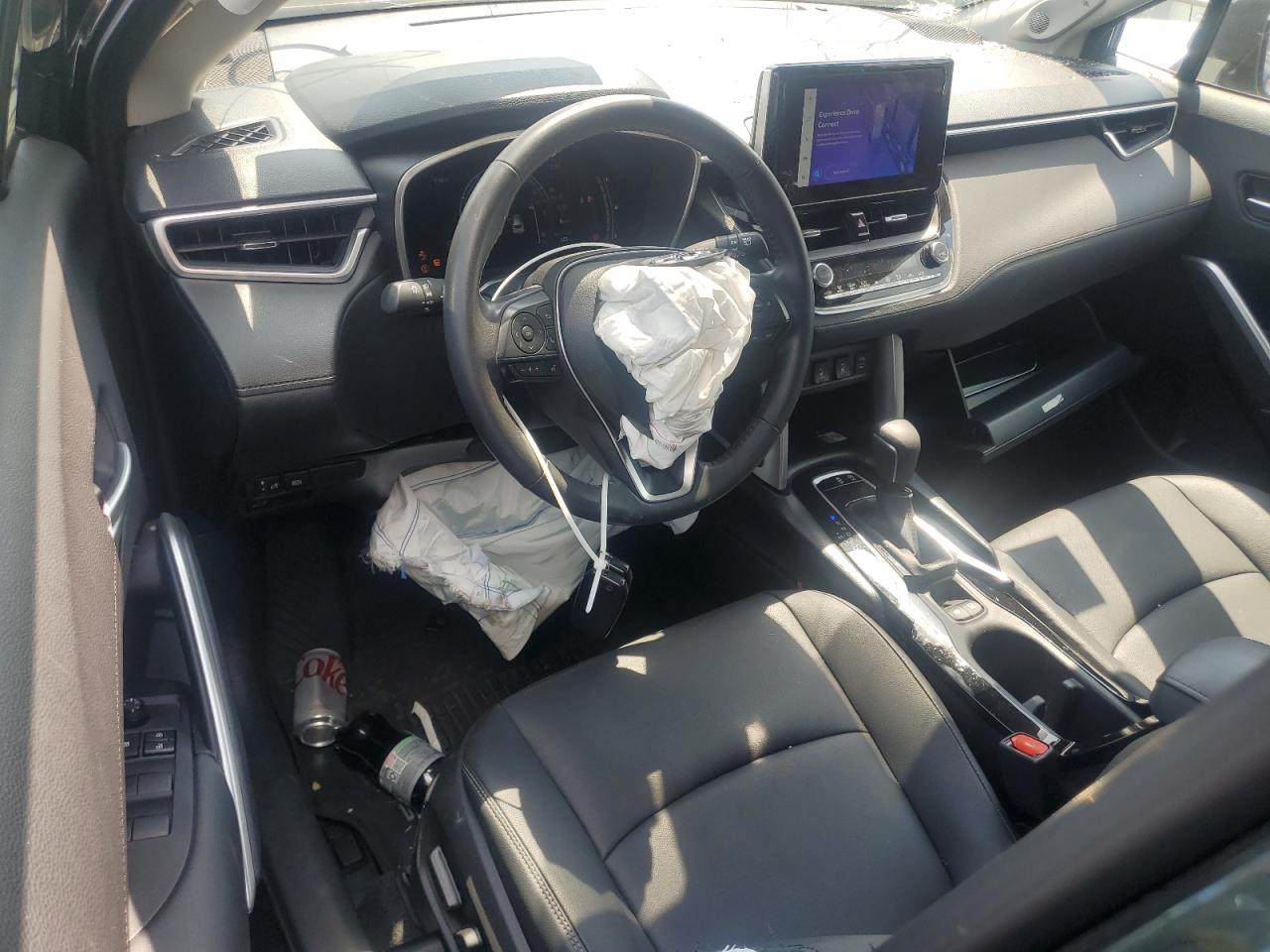 2023 Toyota Corolla Cross Xle VIN: 7MUDAABG6PV050784 Lot: 61274755