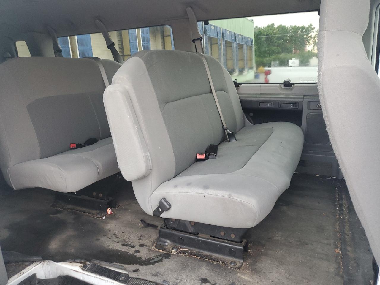 2012 Ford Econoline E350 Super Duty Wagon VIN: 1FBSS3BL5CDA38742 Lot: 62640235