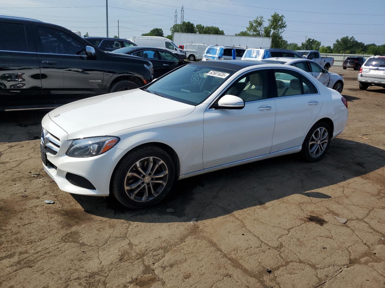 MERCEDES-BENZ C-CLASS 2015 VIN 55SWF4KB8FU017619
