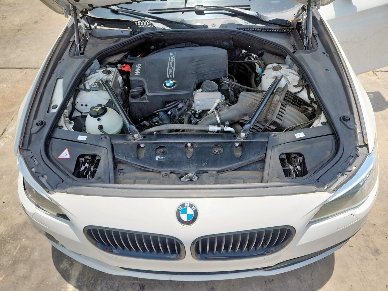 2016 BMW 528 I VIN: WBA5A5C59GD528109 Lot: 61691405