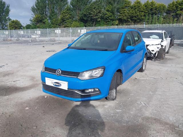 VOLKSWAGEN POLO SE 2015