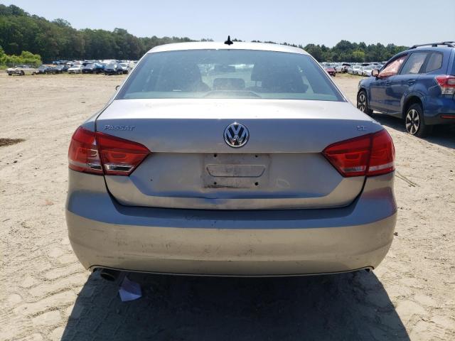 Sedans VOLKSWAGEN PASSAT 2012 Silver
