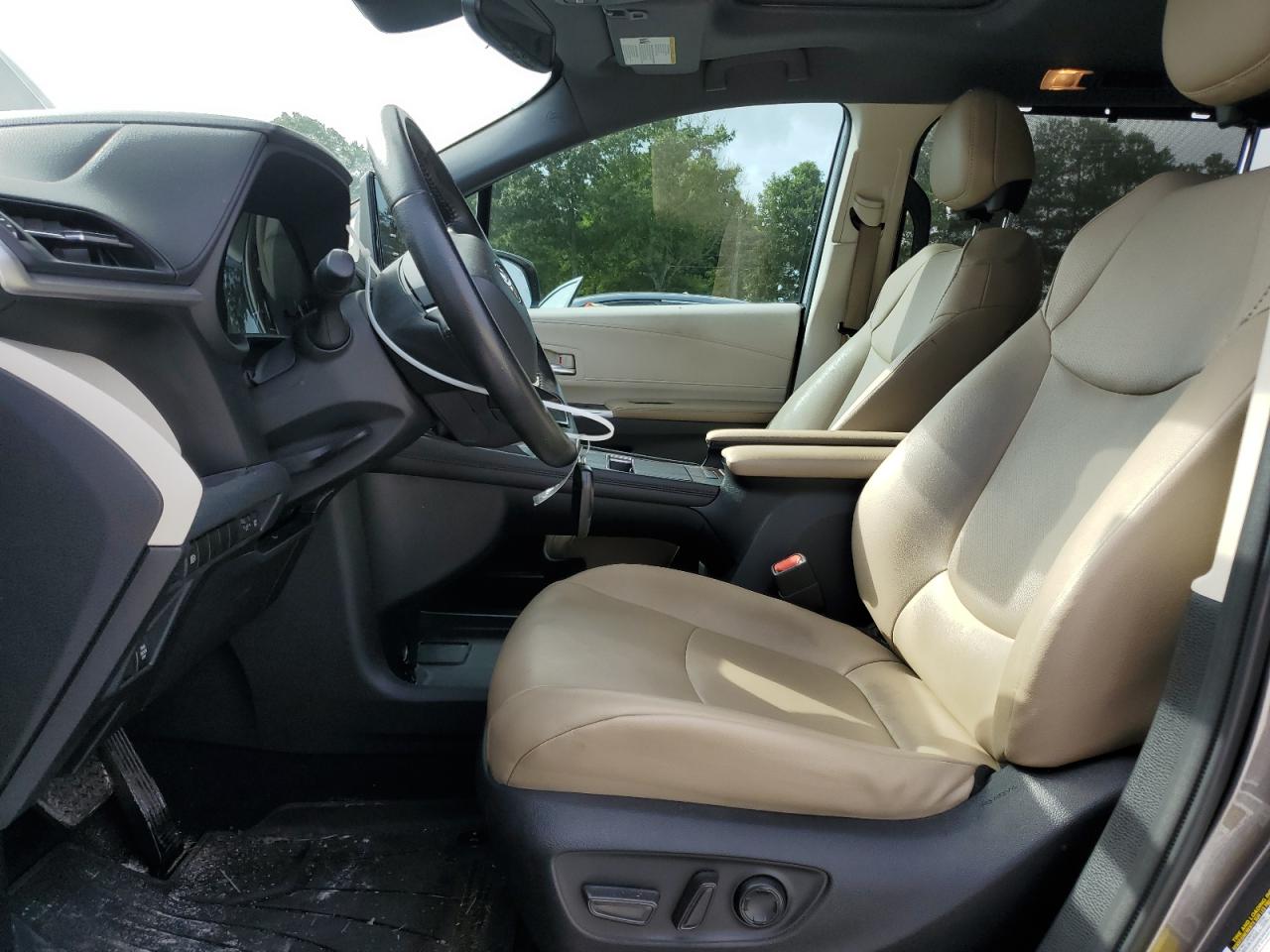 2021 Toyota Sienna Xle VIN: 5TDYRKEC4MS053102 Lot: 60644745